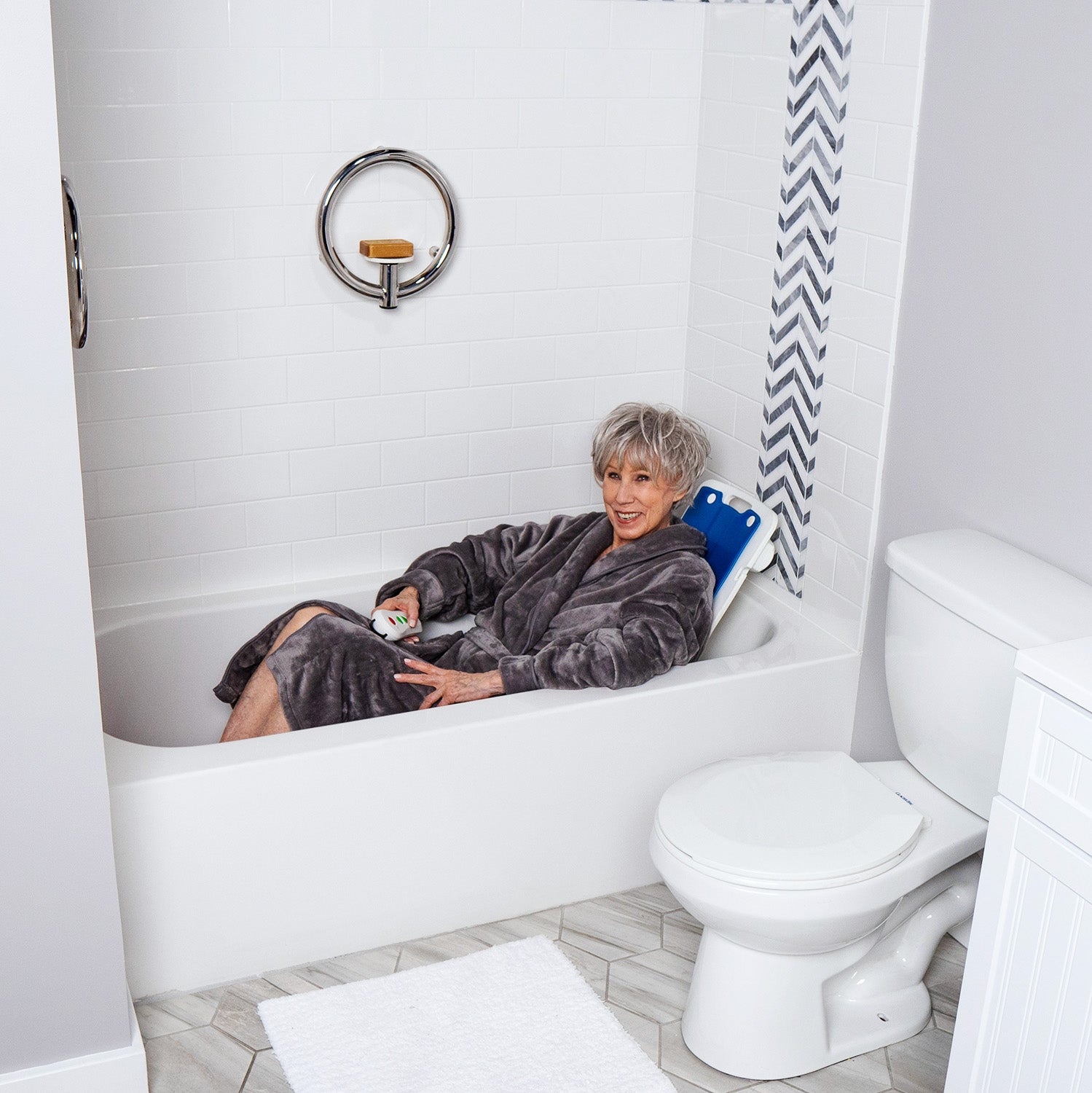 SolutionBased BathLyft