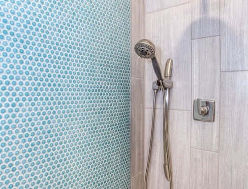 The Elderly and Bathing: A Short Guide